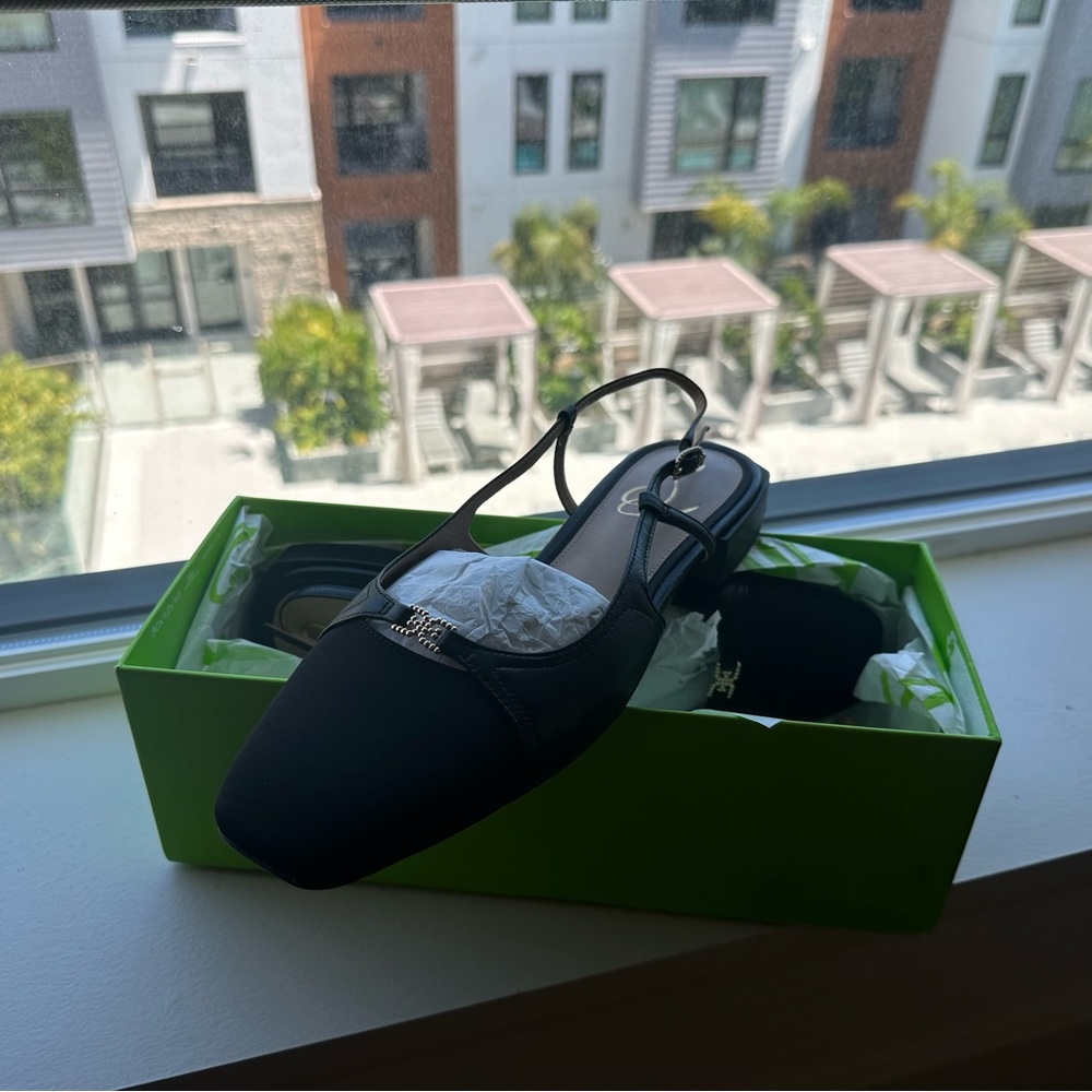 Sam Edelman Kara Black Flats - Picture 5 of 8